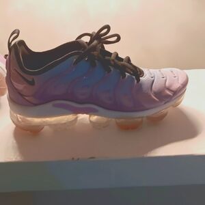 Nike womens vapor max Gradient Sneakers